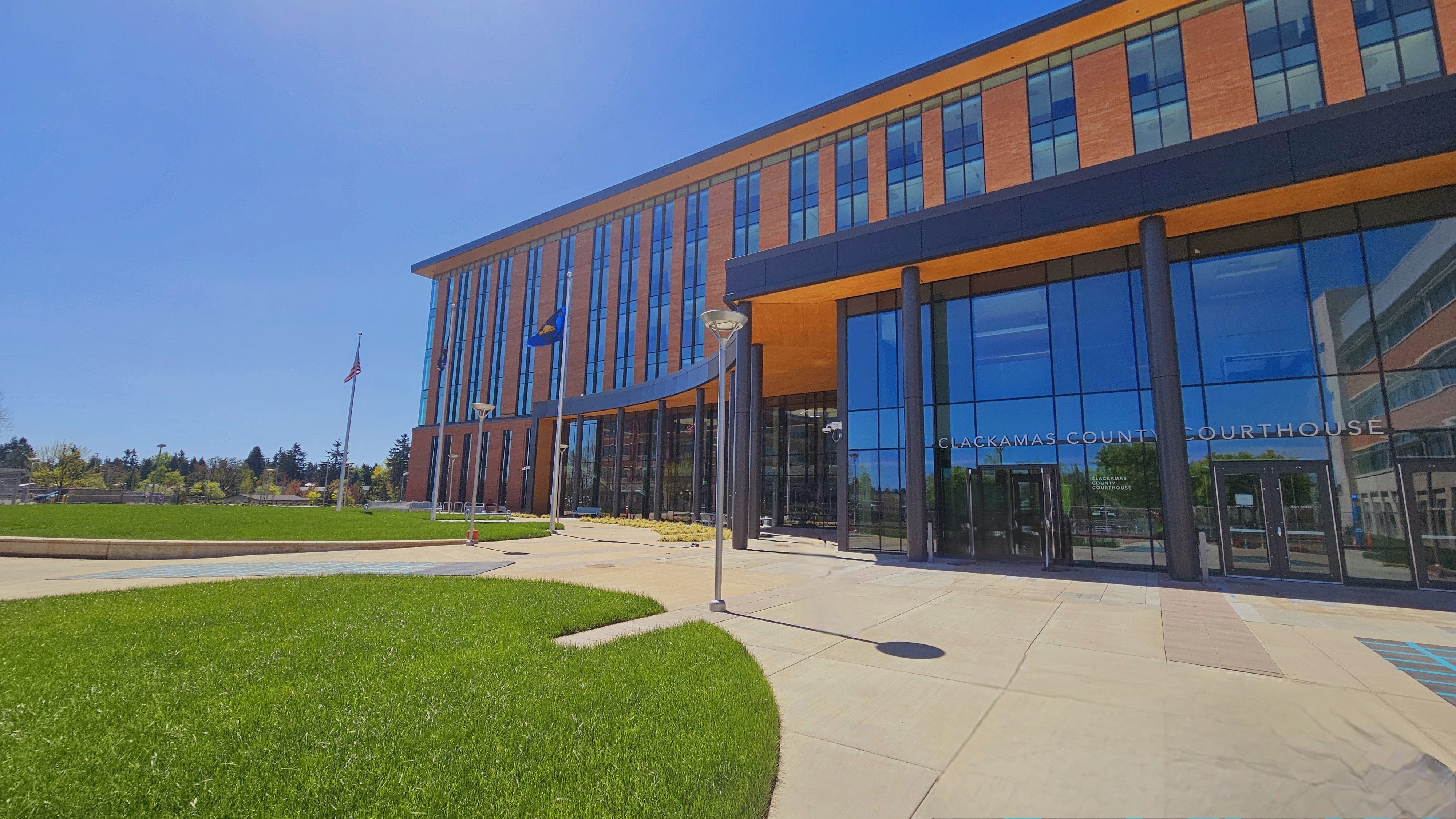 courthouse front.jpg